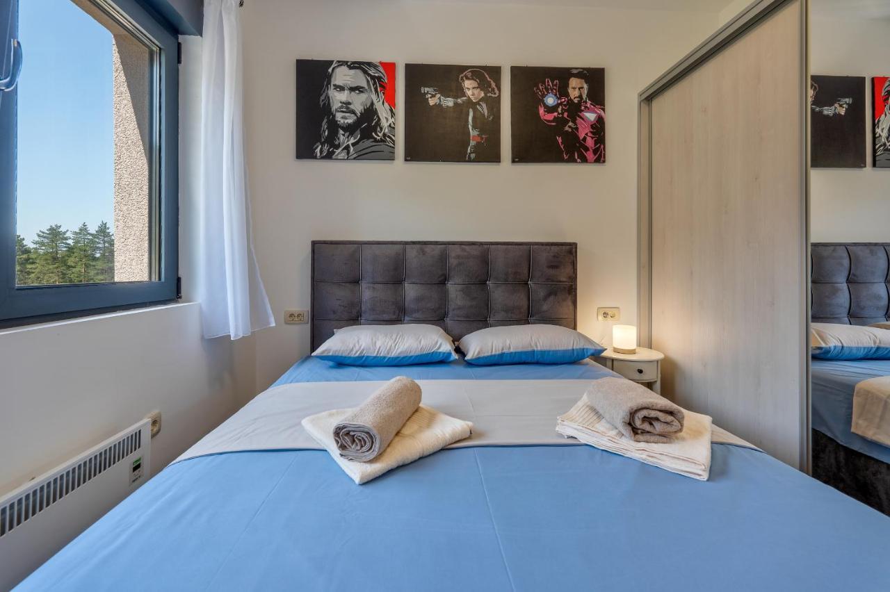 Vila Pekovic Green, Pine Trees View 2 Bedrooms Apartment Zlatibor Esterno foto