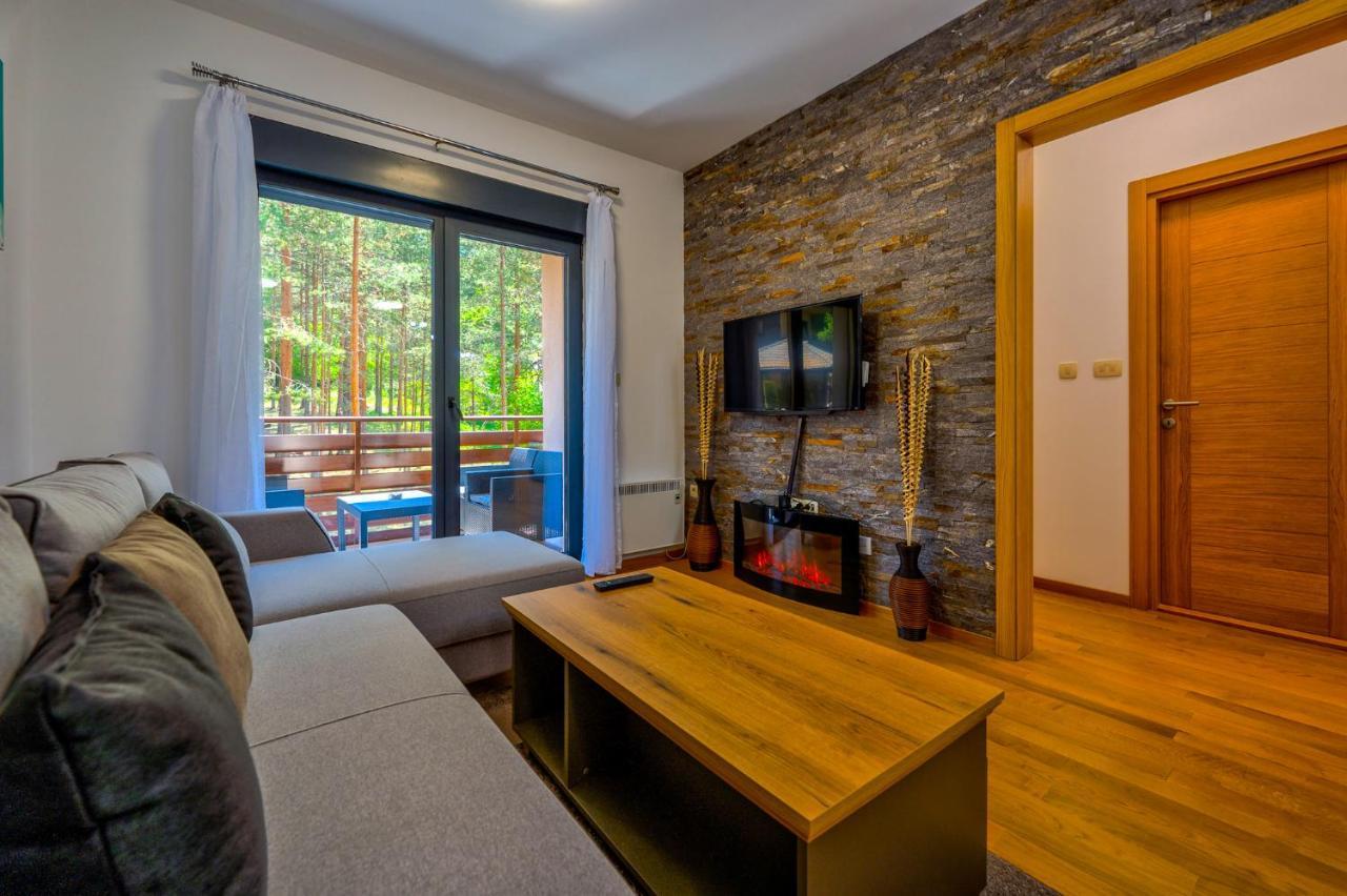 Vila Pekovic Green, Pine Trees View 2 Bedrooms Apartment Zlatibor Esterno foto