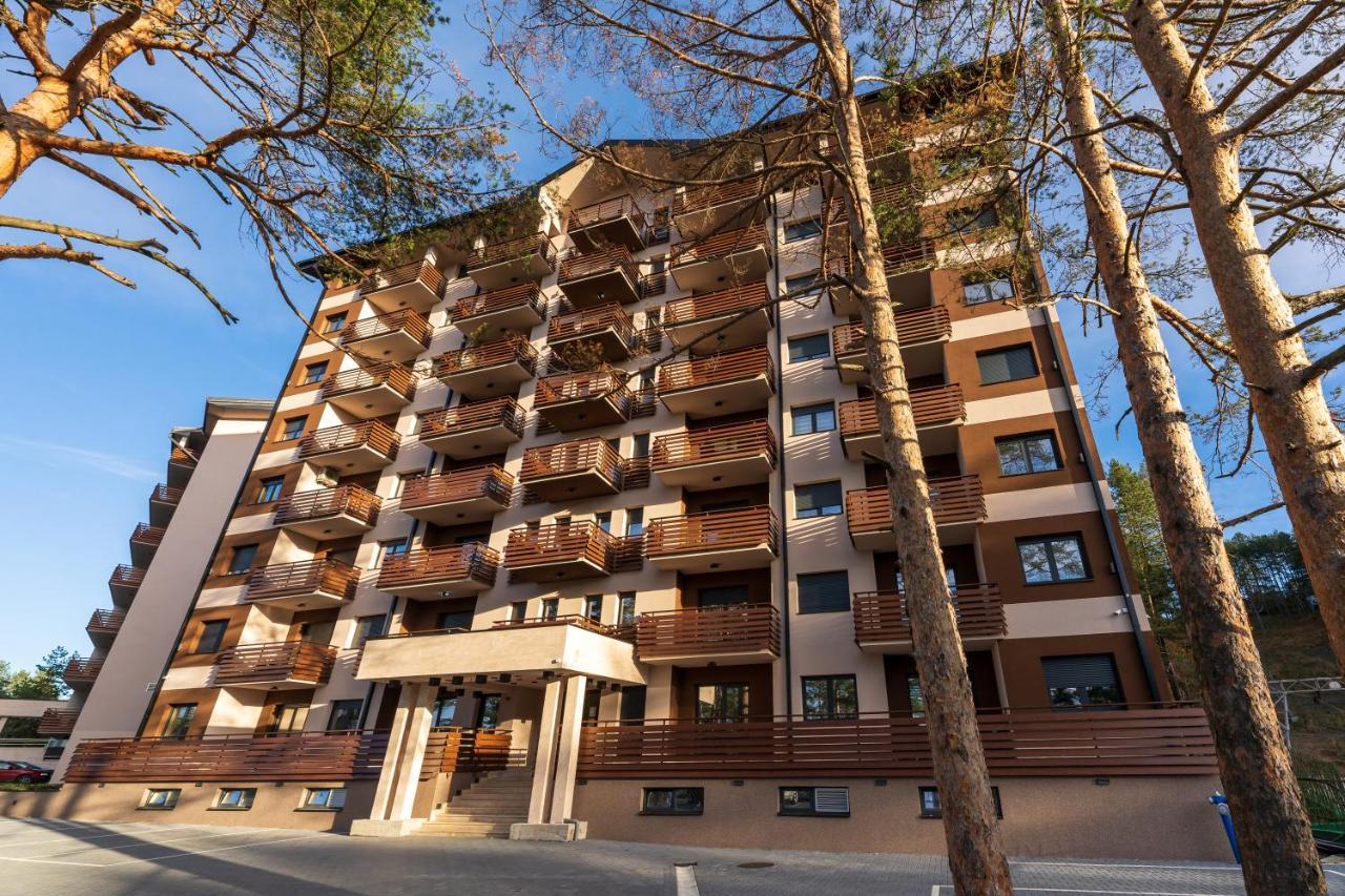 Vila Pekovic Green, Pine Trees View 2 Bedrooms Apartment Zlatibor Esterno foto